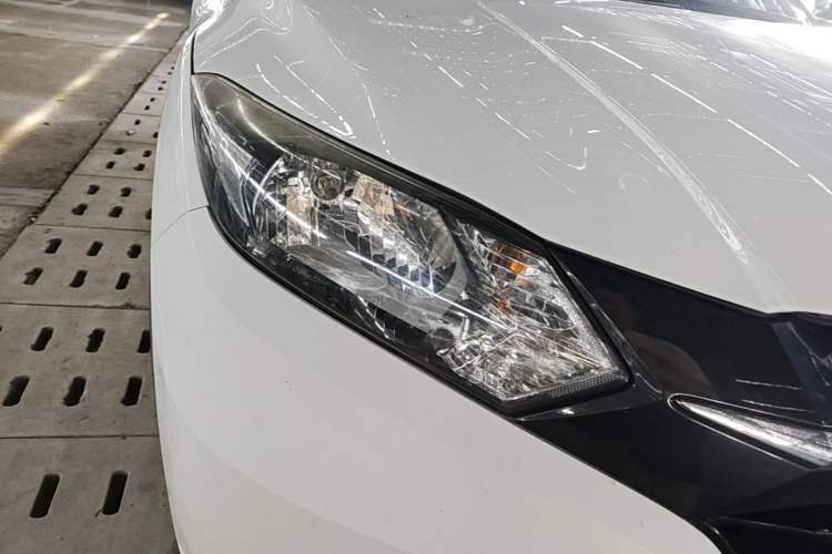 Used Honda Vezel 2017 1.5L CVT 2WD Comfort Model Right Front Headlight