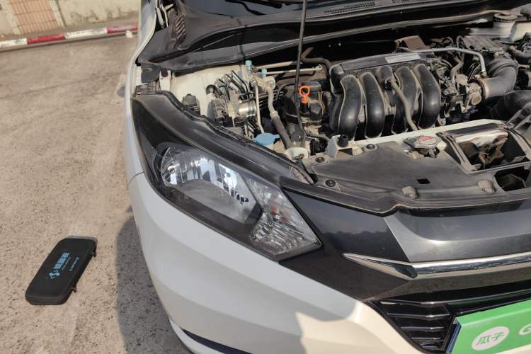 Used Honda Vezel 2017 1.5L CVT 2WD Comfort Model Right Front Headlight