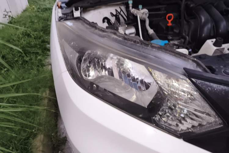 Used Honda Vezel 2017 1.5L CVT 2WD Comfort Model Right Front Headlight
