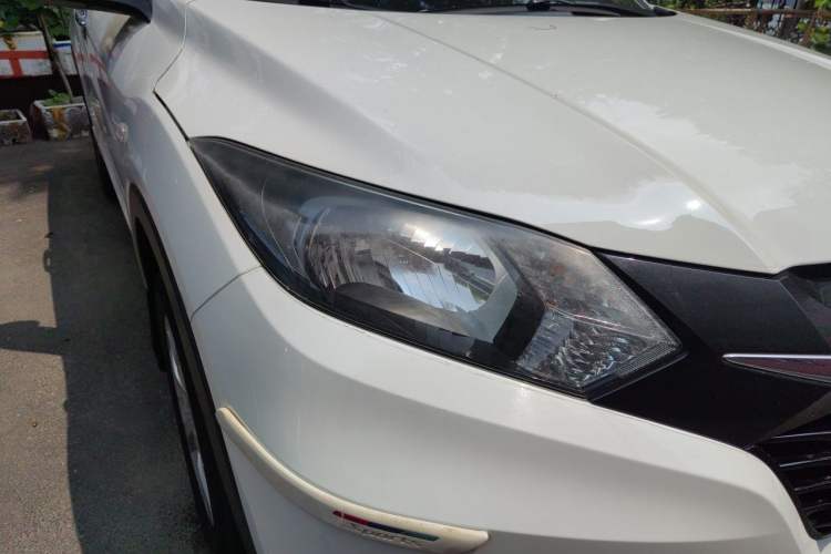 Used Honda Vezel 2017 1.5L CVT 2WD Comfort Model Right Front Headlight
