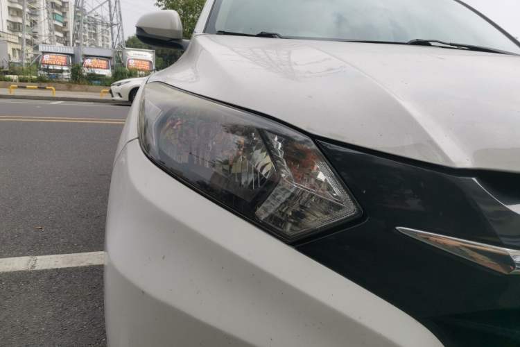 Used Honda Vezel 2017 1.5L CVT 2WD Comfort Model Right Front Headlight