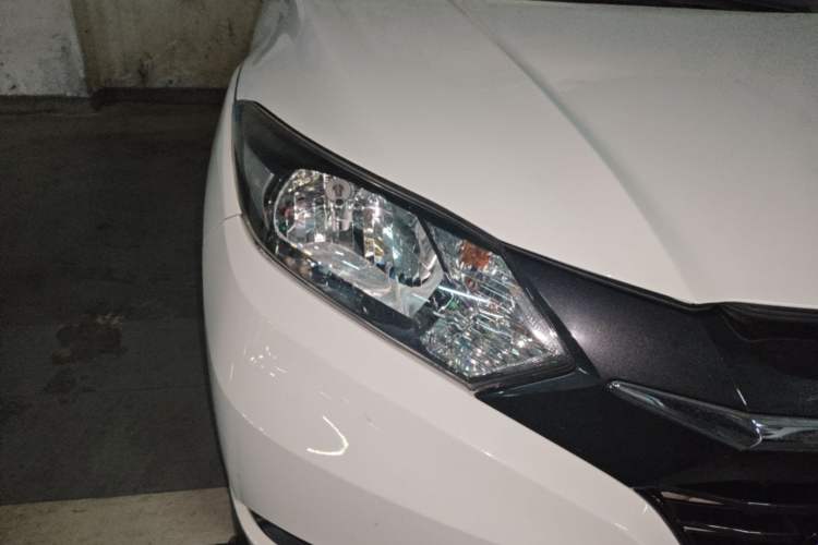 Used Honda Vezel 2017 1.5L CVT 2WD Comfort Model Right Front Headlight