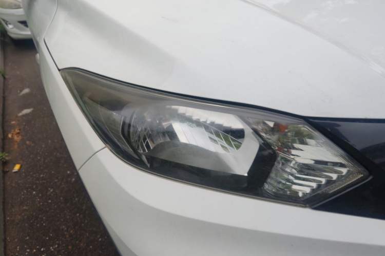 Used Honda Vezel 2017 1.5L manual two-wheel drive Comfort trim level Right Front Headlight
