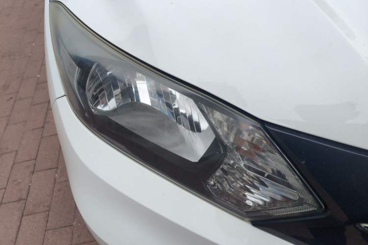 Used Honda Vezel 2017 1.5L CVT 2WD Comfort Model Right Front Headlight