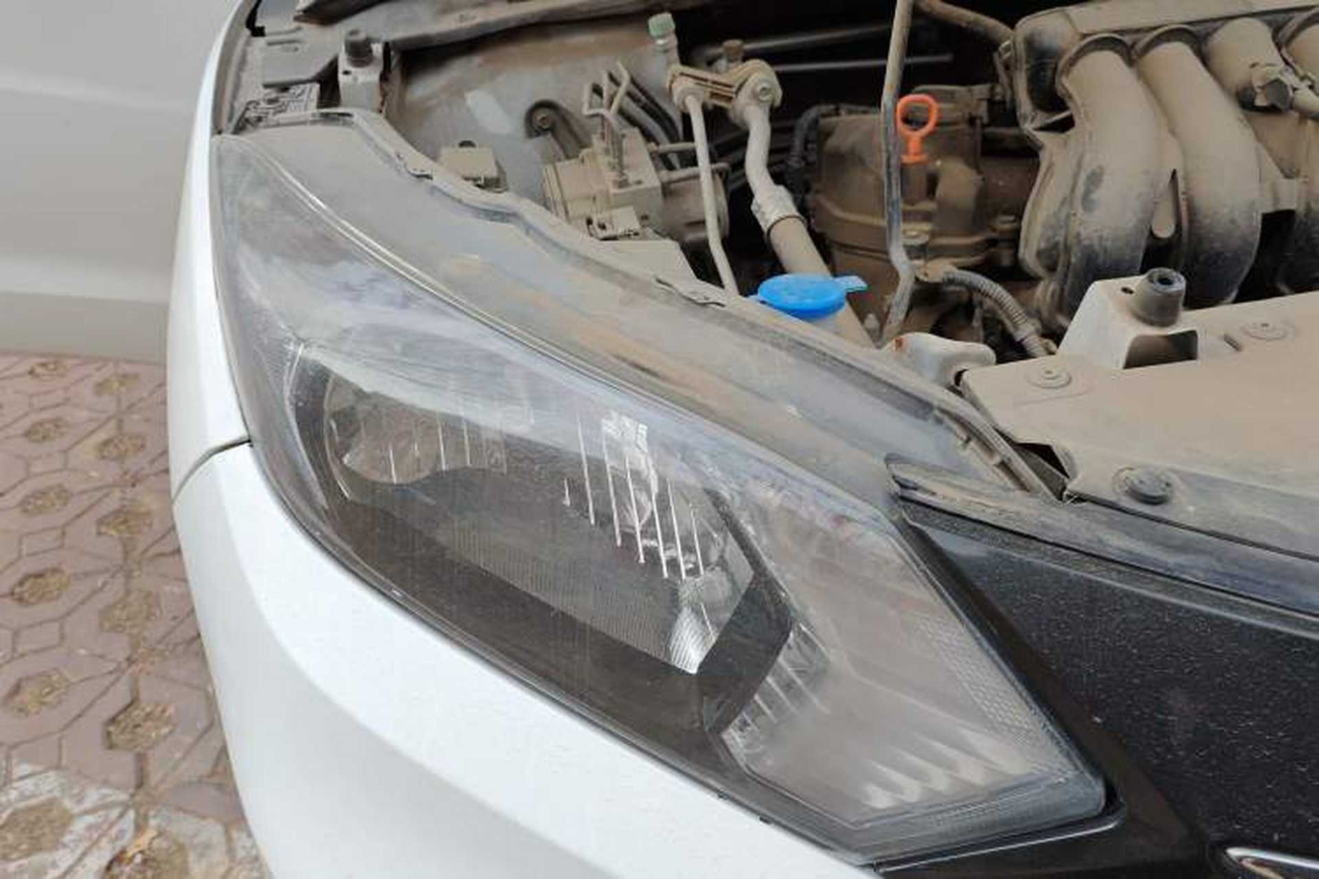 Used Honda Vezel 2017 1.5L CVT 2WD Comfort Model Right Front Headlight