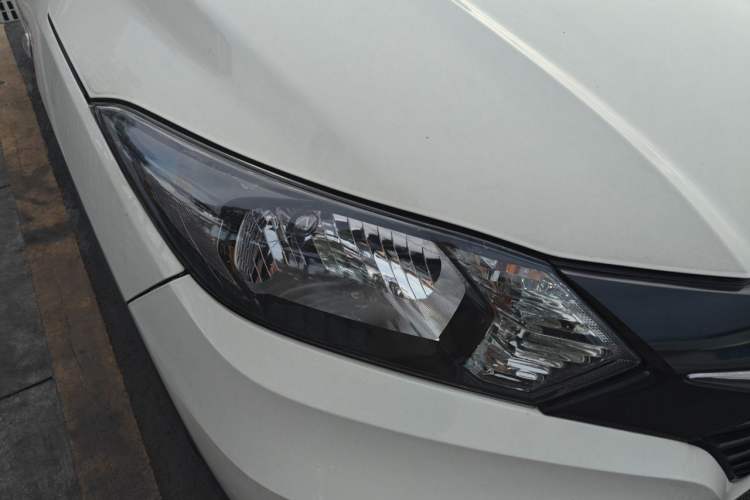 Used Honda Vezel 2017 1.5L CVT 2WD Comfort Model Right Front Headlight