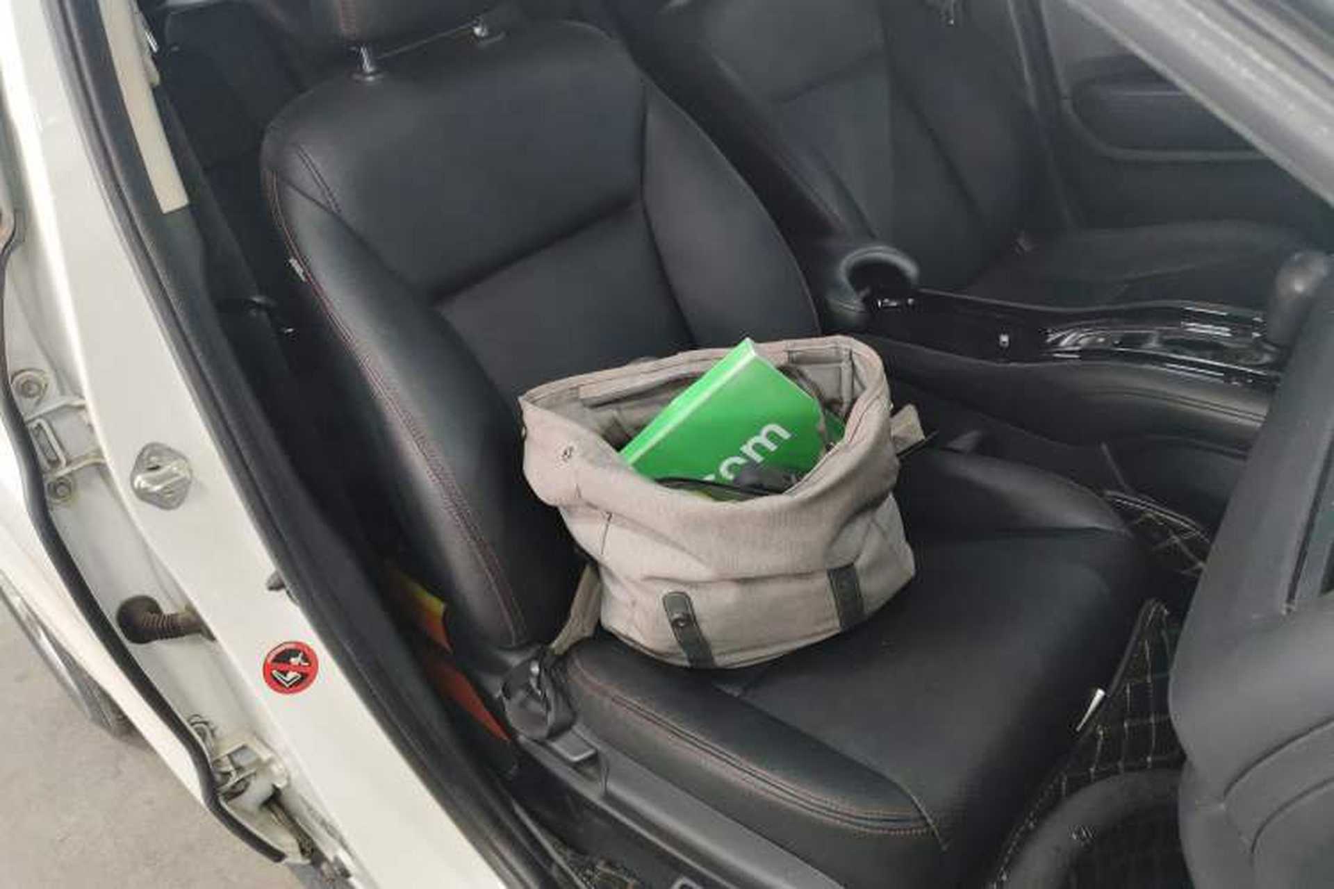 Used Honda Vezel 2017 1.5L CVT 2WD Comfort Model Right Front Seat