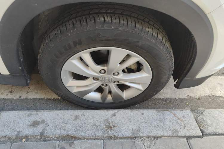 Used Honda Vezel 2017 1.5L CVT 2WD Comfort Model Right Front Wheel Hub