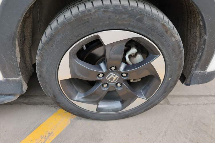 Used Honda Vezel 2017 1.8L CVT Front-Wheel Drive Pioneer Edition Right Front Wheel Hub