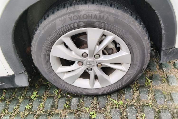 Used Honda Vezel 2017 1.5L CVT 2WD Comfort Model Right Front Wheel Hub