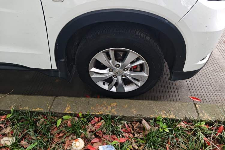 Used Honda Vezel 2017 1.5L CVT 2WD Comfort Model Right Front Wheel Hub