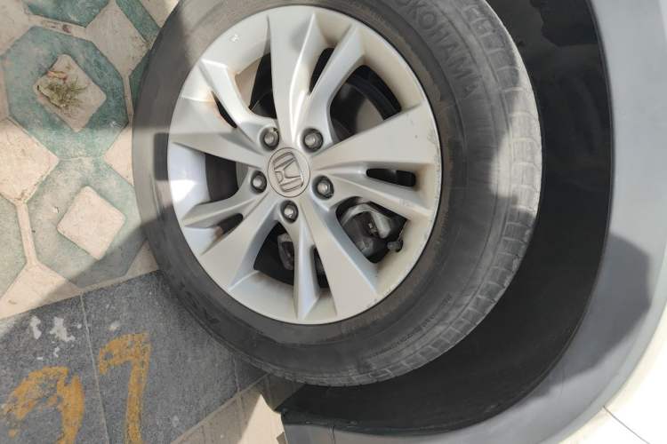 Used Honda Vezel 2017 1.5L CVT 2WD Comfort Model Right Front Wheel Hub