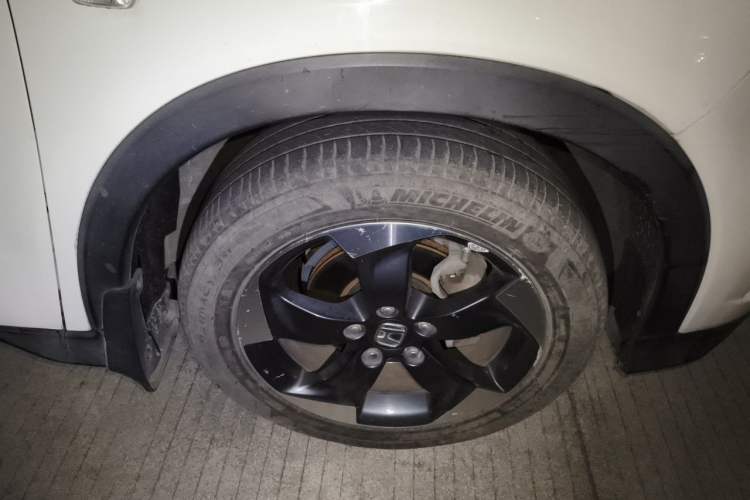 Used Honda Vezel 2017 1.8L CVT Front-Wheel Drive Pioneer Edition Right Front Wheel Hub