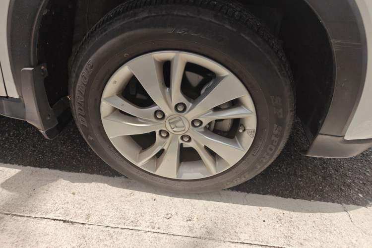 Used Honda Vezel 2017 1.8L CVT 2WD Elite Model Right Front Wheel Hub