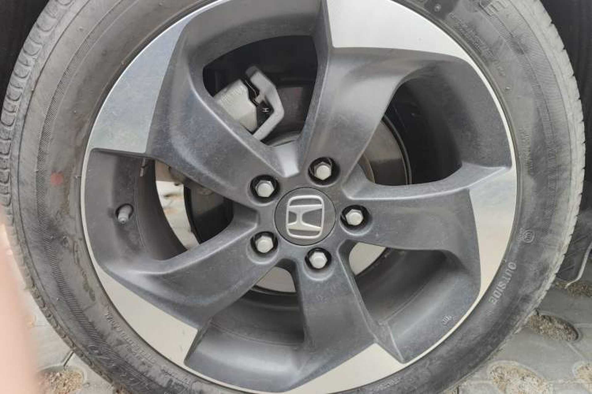 Used Honda Vezel 2017 1.8L CVT Front-Wheel Drive Pioneer Edition Right Front Wheel Hub