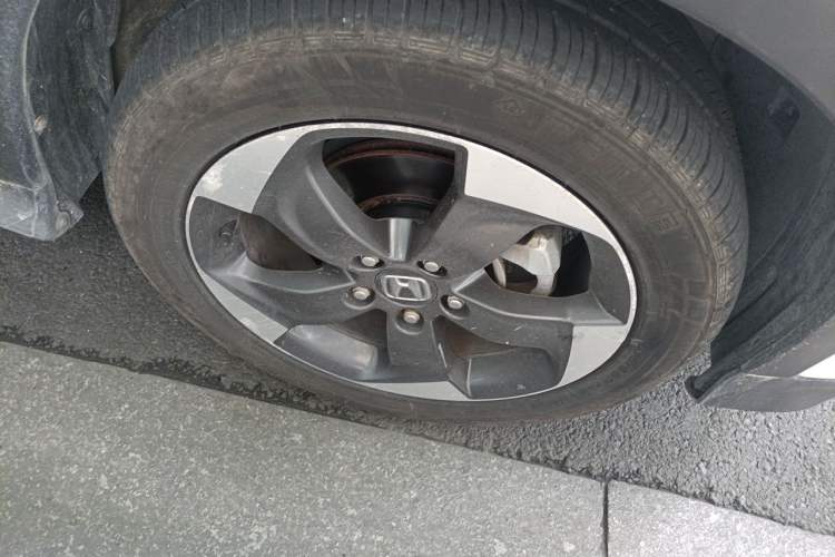 Used Honda Vezel 2017 1.8L CVT Front-Wheel Drive Pioneer Edition Right Front Wheel Hub