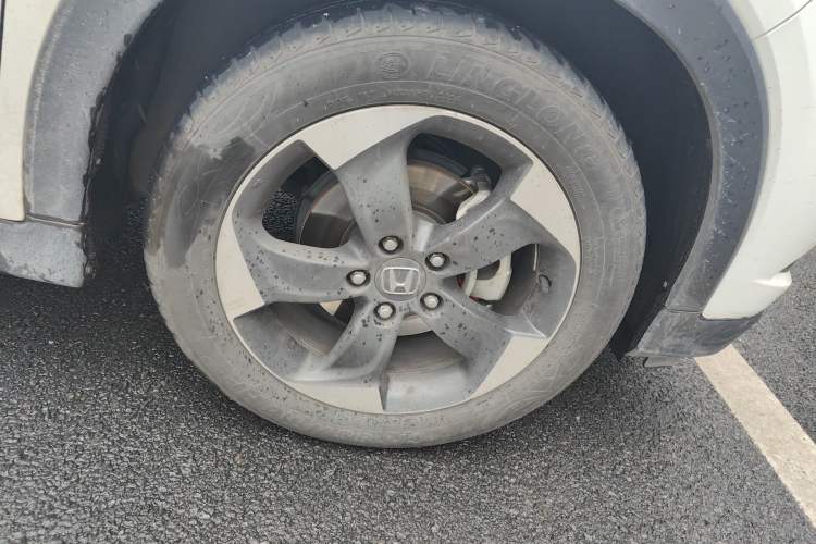 Used Honda Vezel 2017 1.8L CVT Front-Wheel Drive Pioneer Edition Right Front Wheel Hub