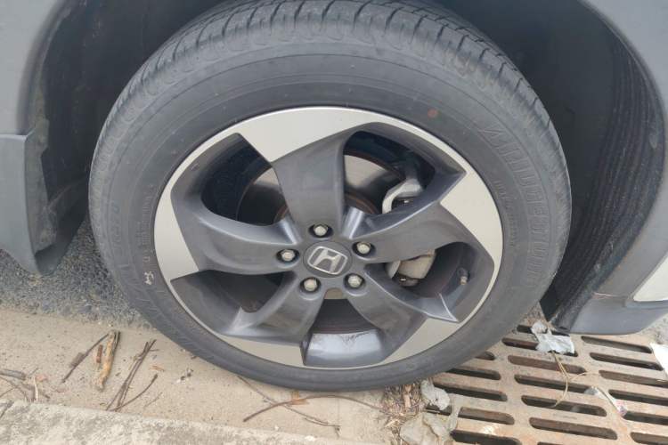 Used Honda Vezel 2017 1.8L CVT Front-Wheel Drive Pioneer Edition Right Front Wheel Hub