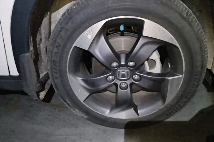 Used Honda Vezel 2017 1.8L CVT Two-Wheel Drive Luxury Model Right Front Wheel Hub
