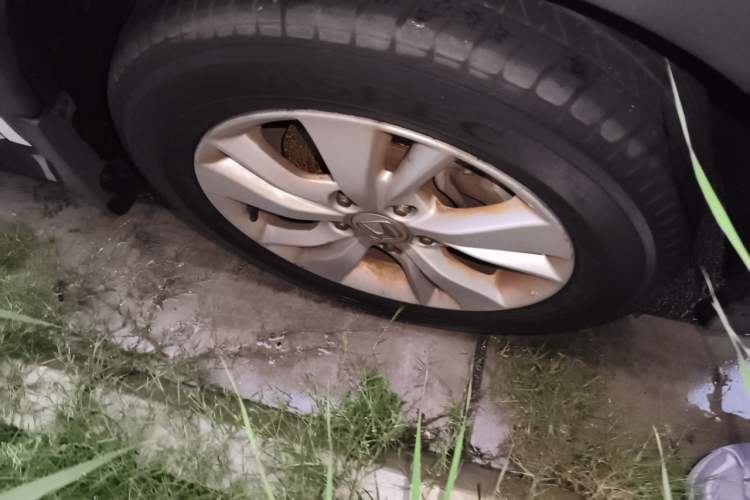 Used Honda Vezel 2017 1.5L CVT 2WD Comfort Model Right Front Wheel Hub