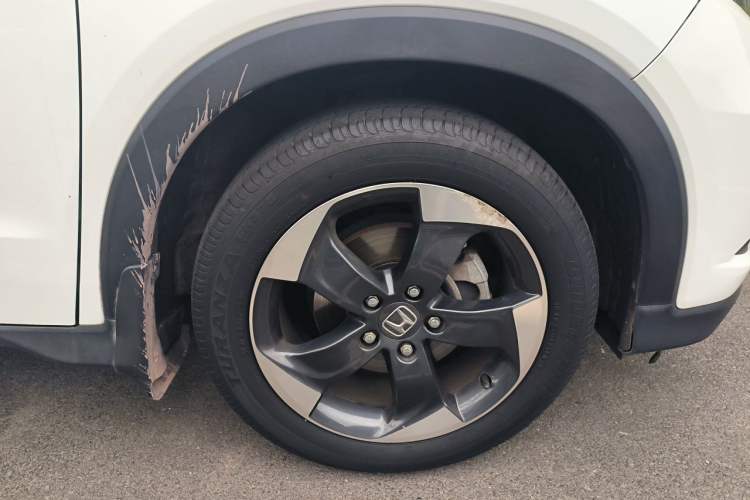 Used Honda Vezel 2017 1.8L CVT Front-Wheel Drive Pioneer Edition Right Front Wheel Hub