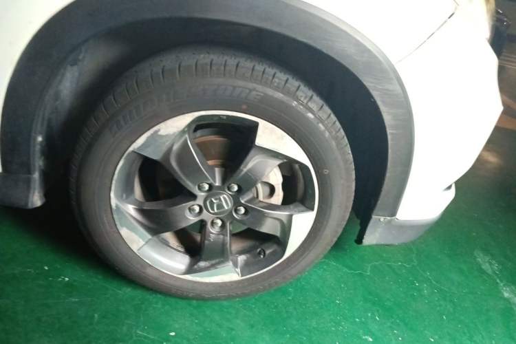 Used Honda Vezel 2017 1.8L CVT Front-Wheel Drive Pioneer Edition Right Front Wheel Hub