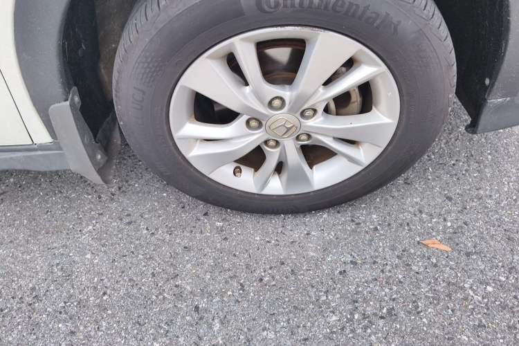 Used Honda Vezel 2017 1.5L CVT 2WD Comfort Model Right Front Wheel Hub