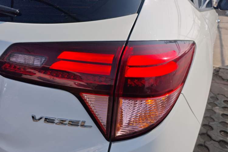Used Honda Vezel 2017 1.5L CVT 2WD Comfort Model Right Rear Taillight