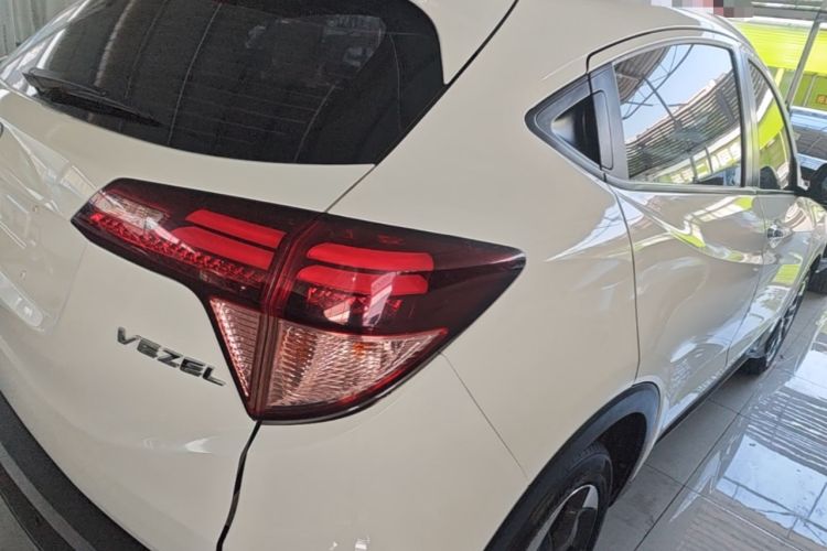 Used Honda Vezel 2017 1.8L CVT Front-Wheel Drive Pioneer Edition Right Rear Taillight