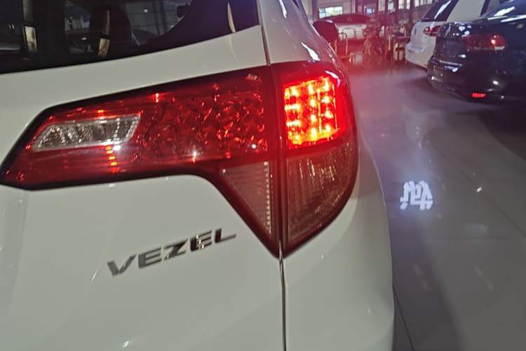 Used Honda Vezel 2017 1.5L CVT 2WD Comfort Model Right Rear Taillight