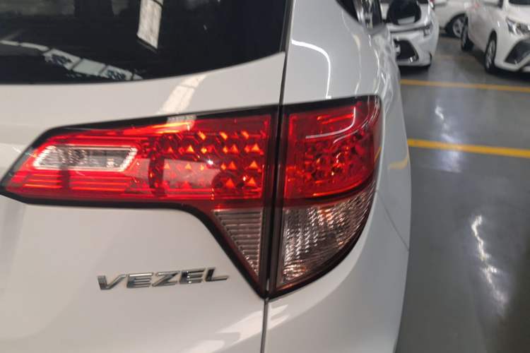 Used Honda Vezel 2017 1.5L CVT 2WD Comfort Model Right Rear Taillight