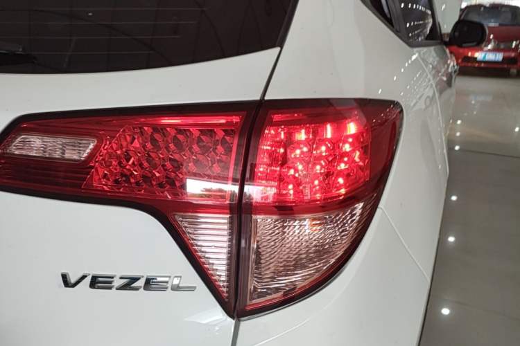 Used Honda Vezel 2017 1.5L CVT 2WD Comfort Model Right Rear Taillight