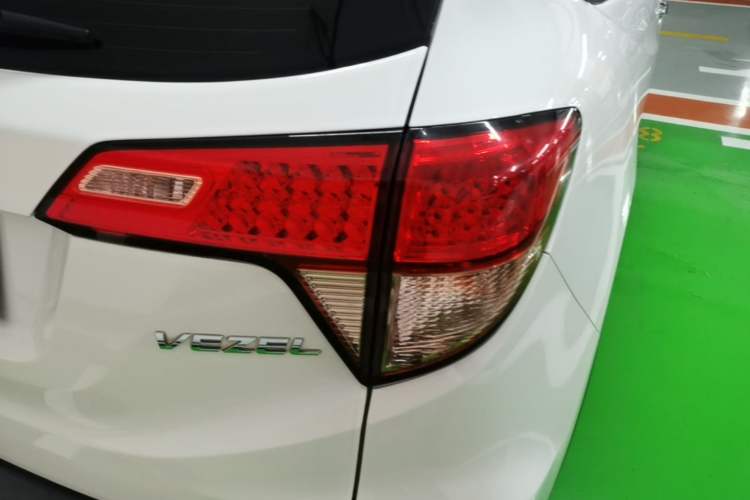 Used Honda Vezel 2017 1.5L CVT 2WD Comfort Model Right Rear Taillight