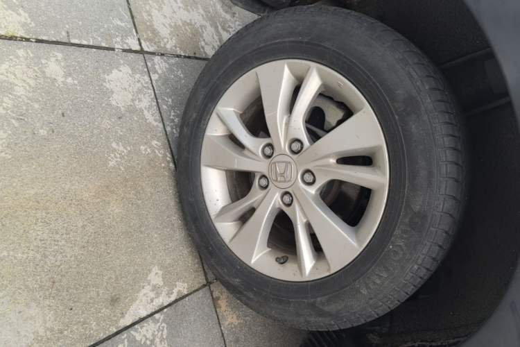 Used Honda Vezel 2017 1.5L CVT 2WD Comfort Model Right Rear Wheel Hub