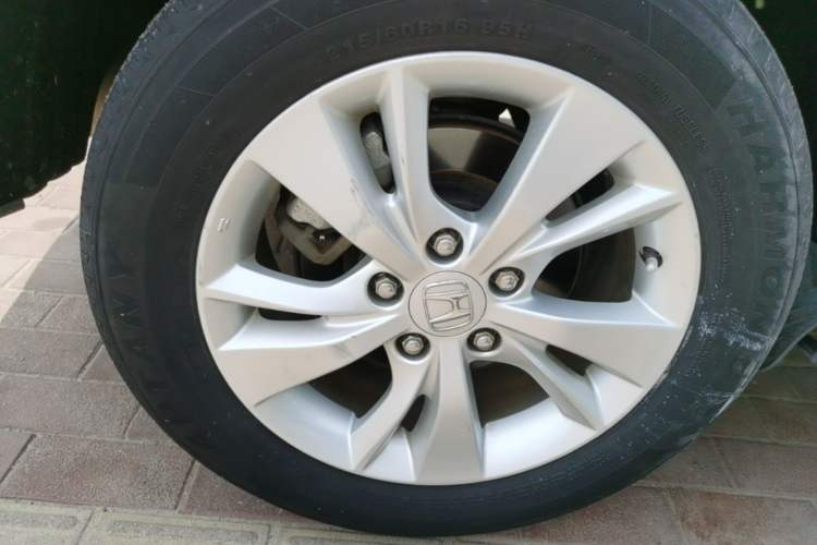 Used Honda Vezel 2017 1.5L CVT 2WD Comfort Model Right Rear Wheel Hub