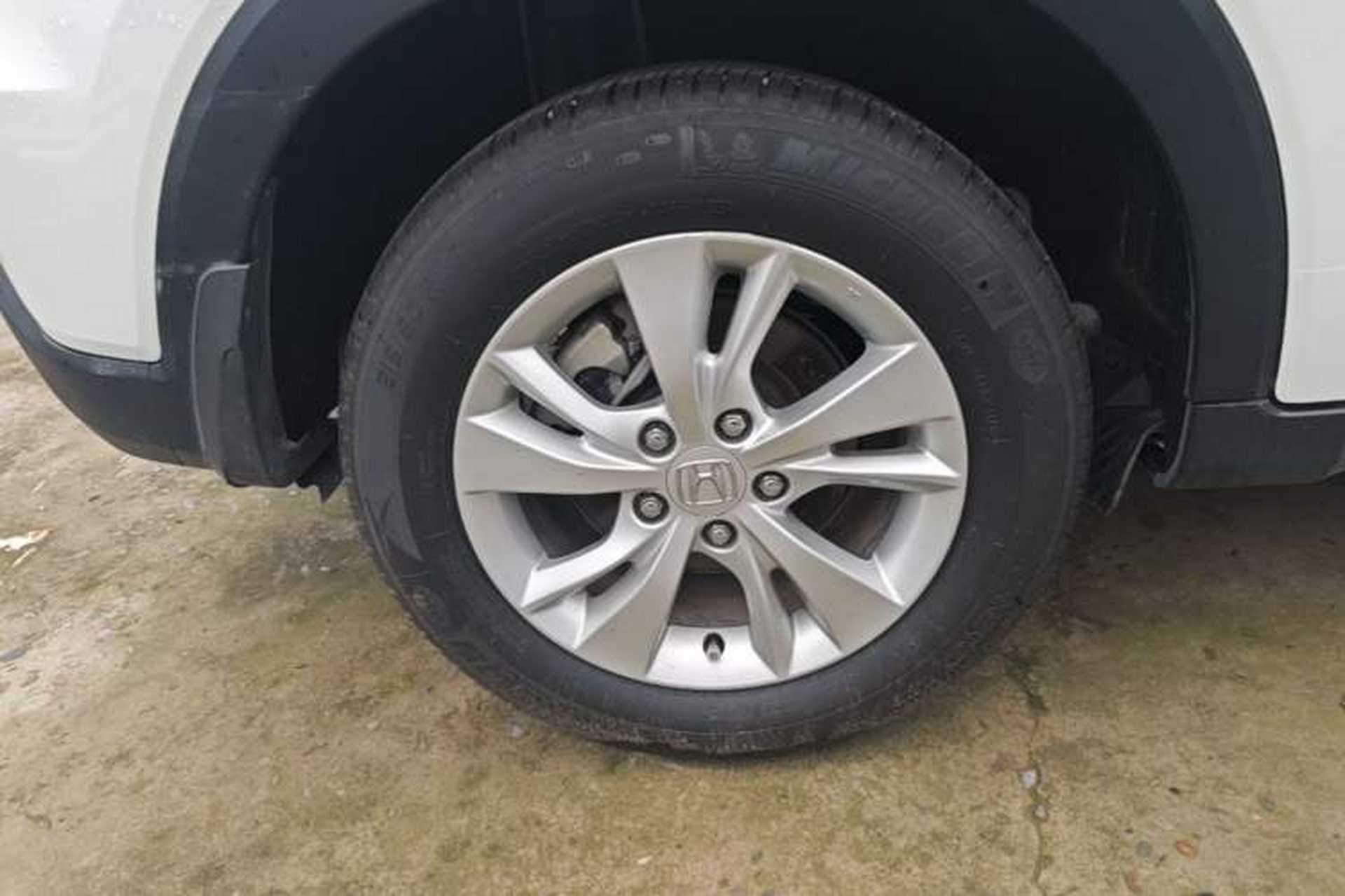 Used Honda Vezel 2017 1.8L CVT 2WD Elite Model Right Rear Wheel Hub