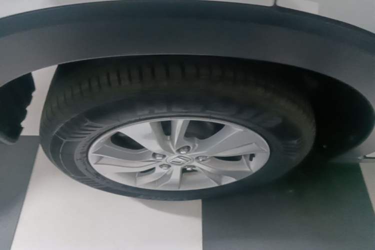Used Honda Vezel 2017 1.5L CVT 2WD Comfort Model Right Rear Wheel Hub