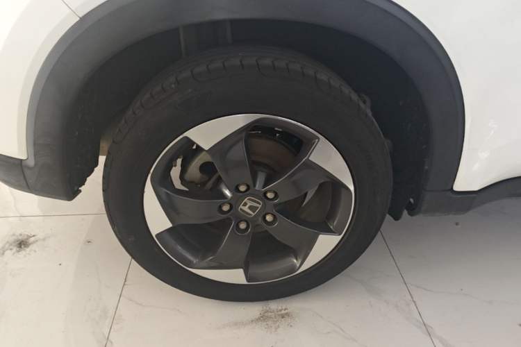 Used Honda Vezel 2017 1.8L CVT Front-Wheel Drive Pioneer Edition Right Rear Wheel Hub
