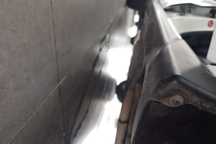 Used Honda Vezel 2017 1.5L CVT 2WD Comfort Model Right Side Sill