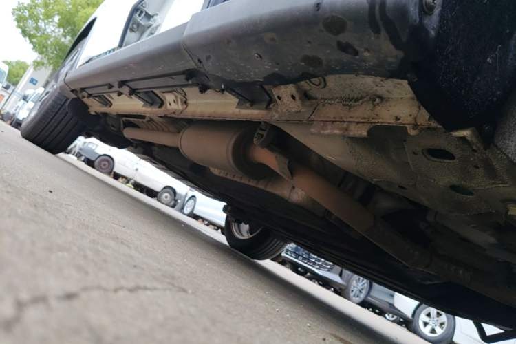 Used Honda Vezel 2017 1.8L CVT Front-Wheel Drive Pioneer Edition Right Side Sill