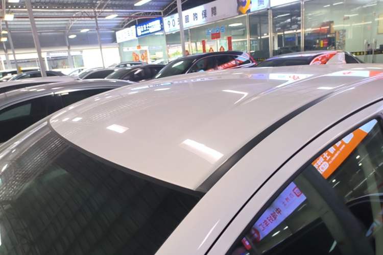Used Honda Vezel 2017 1.5L CVT 2WD Comfort Model Roof