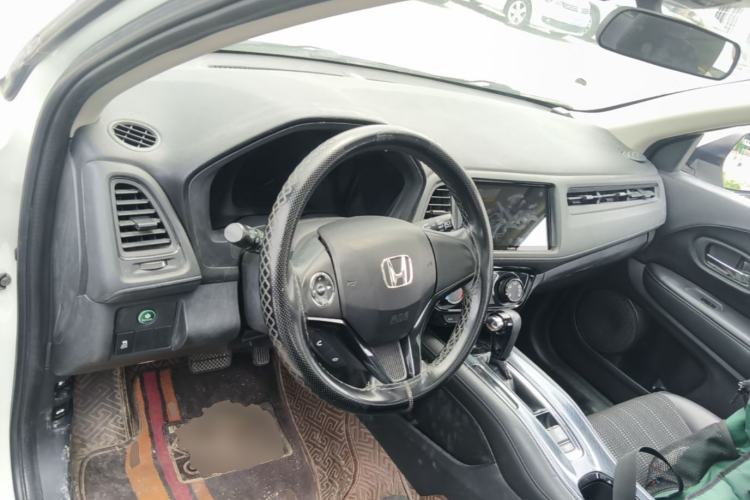 Used Honda Vezel 2017 1.8L CVT Front-Wheel Drive Pioneer Edition Steering Wheel