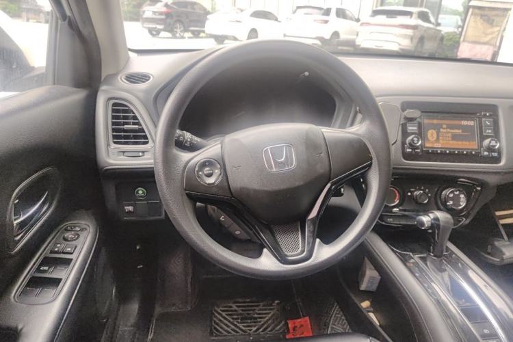 Used Honda Vezel 2017 1.5L CVT 2WD Comfort Model Steering Wheel