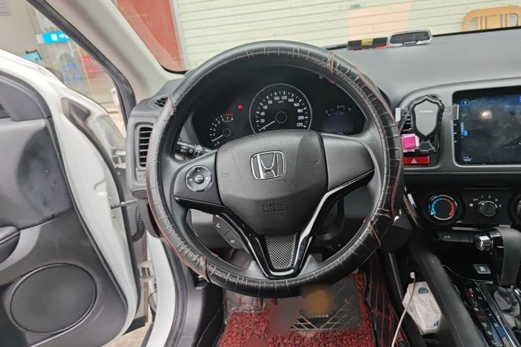 Used Honda Vezel 2017 1.8L CVT Front-Wheel Drive Pioneer Edition Steering Wheel