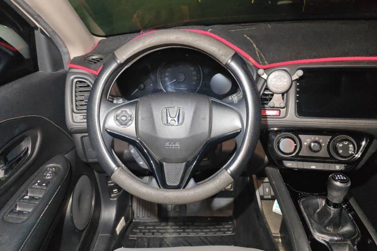 Used Honda Vezel 2017 1.5L manual two-wheel drive Comfort trim level Steering Wheel