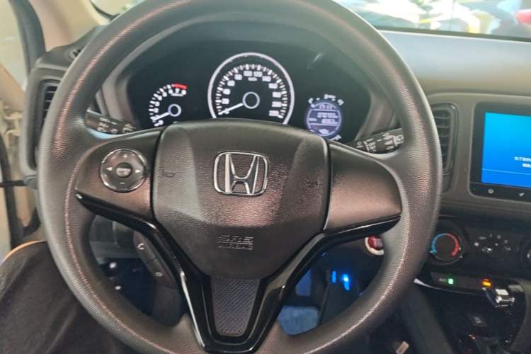 Used Honda Vezel 2017 1.8L CVT Front-Wheel Drive Pioneer Edition Steering Wheel