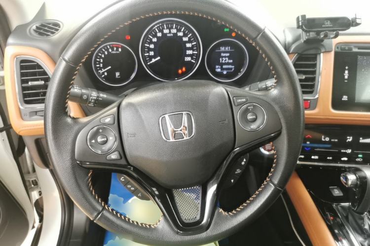 Used Honda Vezel 2017 1.8L CVT Two-Wheel Drive Luxury Model Steering Wheel