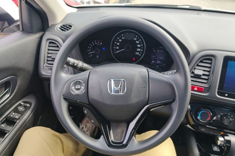 Used Honda Vezel 2017 1.8L CVT Front-Wheel Drive Pioneer Edition Steering Wheel
