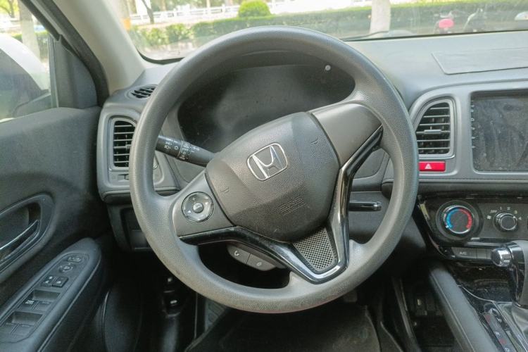 Used Honda Vezel 2017 1.5L CVT 2WD Comfort Model Steering Wheel