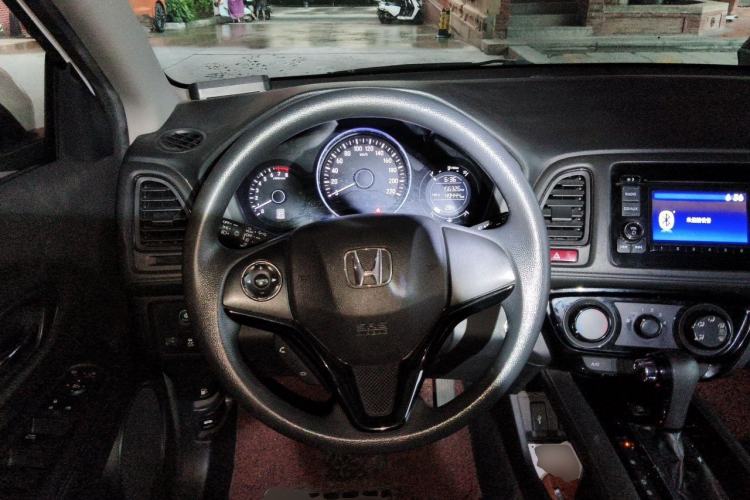 Used Honda Vezel 2017 1.8L CVT 2WD Elite Model Steering Wheel
